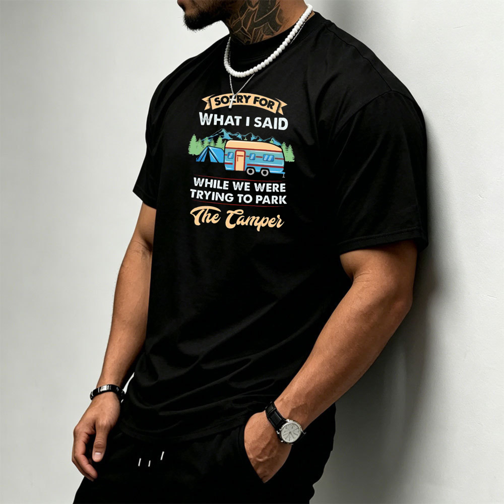 キャンパートレーラーキャンピンググラフィックメンズTシャツユ - Outdoor Adventure Rv のレビューと価格