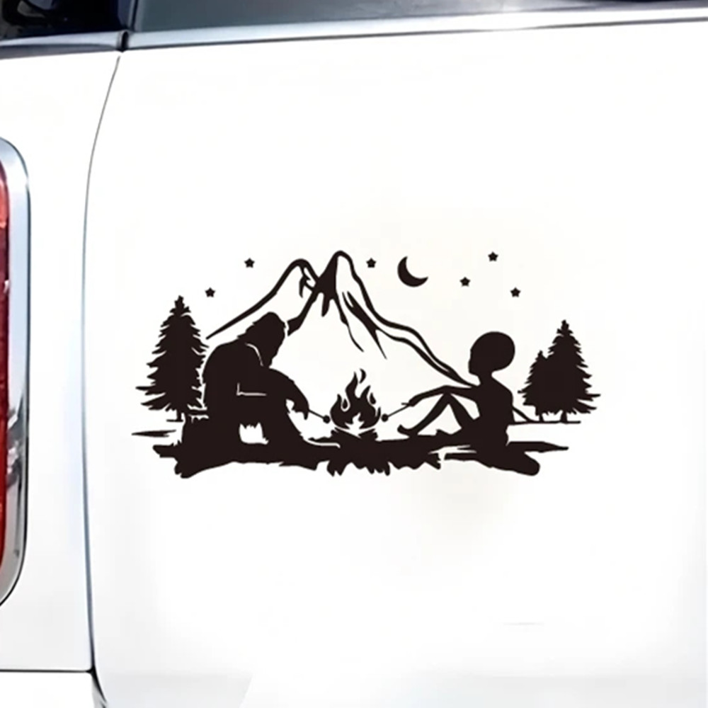エイリアンとビッグフットのキャンプファイヤービニールデカール - Outdoor Adventure Rv のレビューと価格